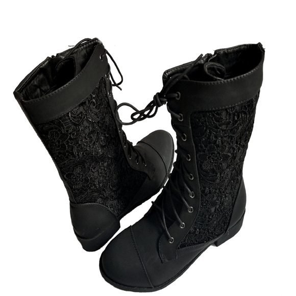 Top Moda LA-30 Women/'s Crocheted Low Heel Lace Up Mid-Calf Lace Combat Boots